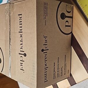 Pampered Chef Classic Batter Bowl